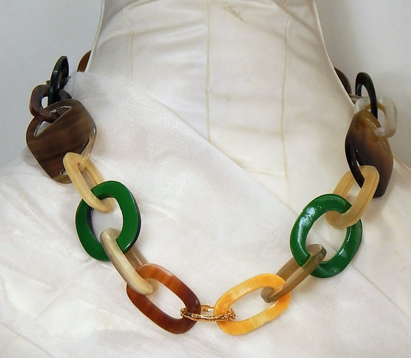 Buffalo Horn Lacquer Necklace